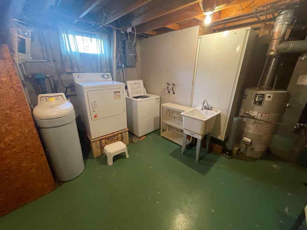 MLS&reg; # A2270694 - 524 51 Avenue W in NONE Claresholm, Residential Open Houses