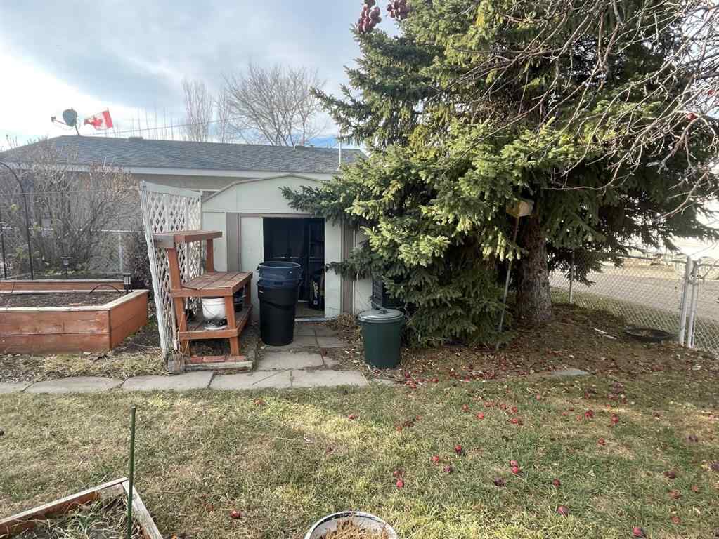 MLS&reg; # A2270694 - 524 51 Avenue W in NONE Claresholm, Residential Open Houses