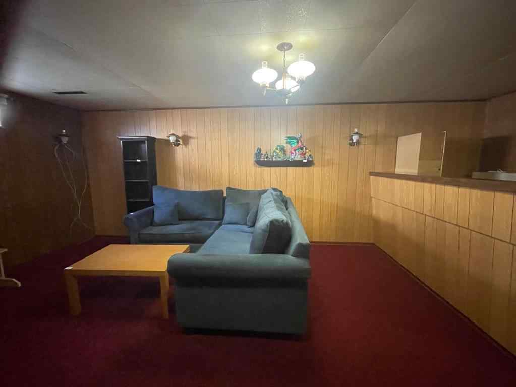 MLS&reg; # A2270694 - 524 51 Avenue W in NONE Claresholm, Residential Open Houses