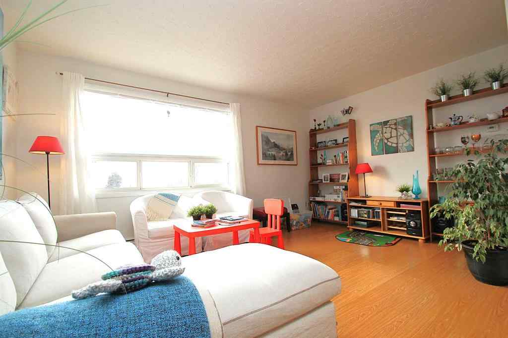 MLS&reg; # A2270698 - 5125 49 Avenue  in NONE Rimbey, Commercial Open Houses