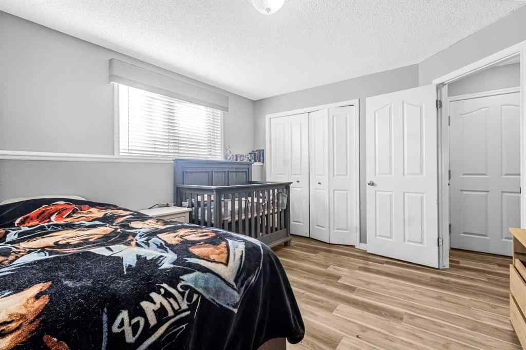 MLS&reg; # A2270701 - Unit #102 139 26 Avenue NW in Tuxedo Park Calgary, Residential Open Houses