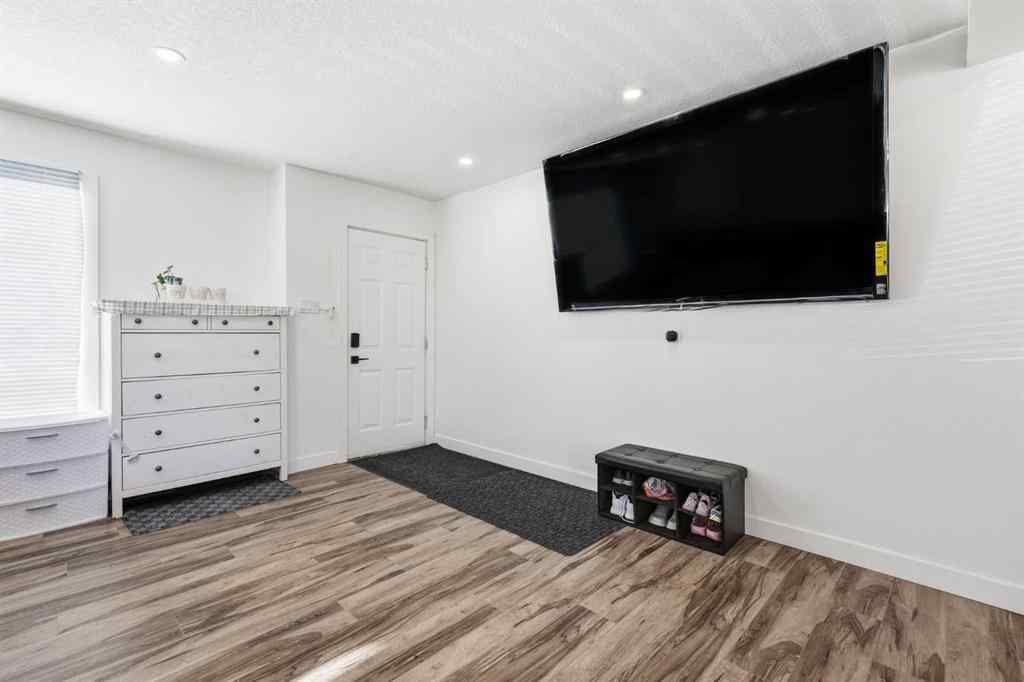 MLS&reg; # A2270702 - 69 Harrow Crescent SW in Haysboro Calgary, Residential Open Houses