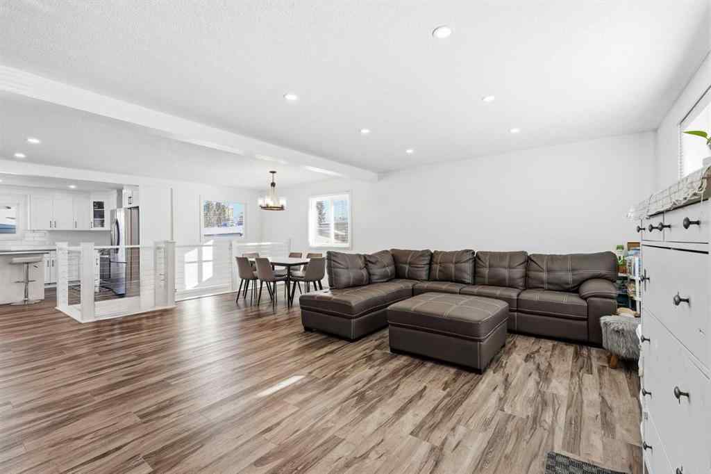 MLS&reg; # A2270702 - 69 Harrow Crescent SW in Haysboro Calgary, Residential Open Houses