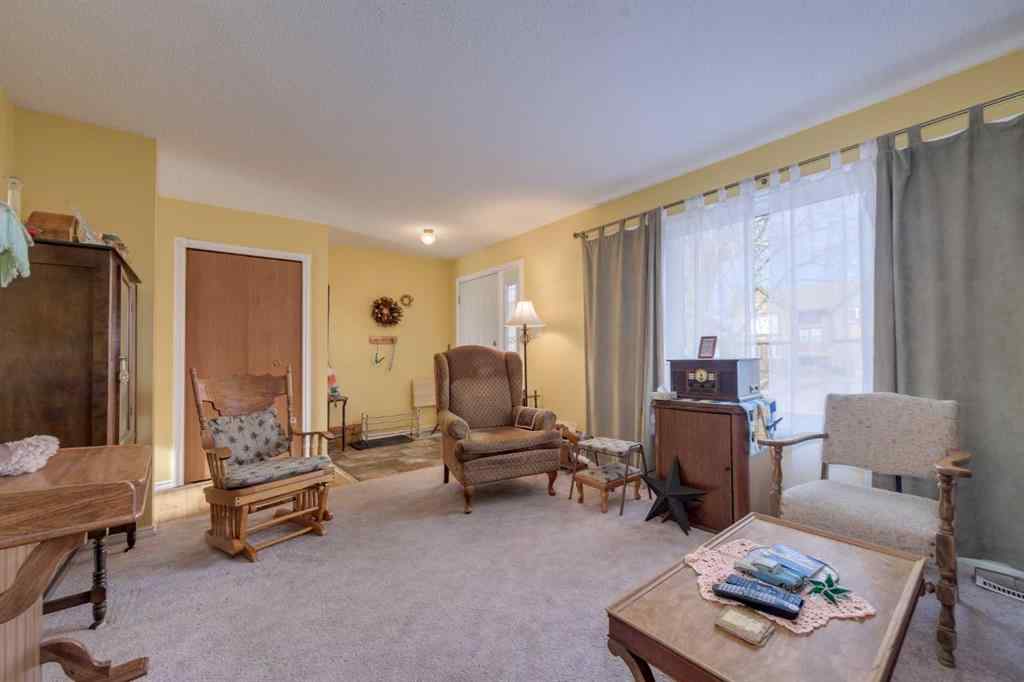 MLS&reg; # A2270703 - 4729 54 Avenue  in NONE Rimbey, Residential Open Houses