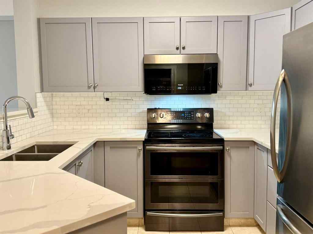 MLS&reg; # A2270708 - Unit #1212 2518 Fish Creek Boulevard SW in Evergreen Calgary, Residential Open Houses