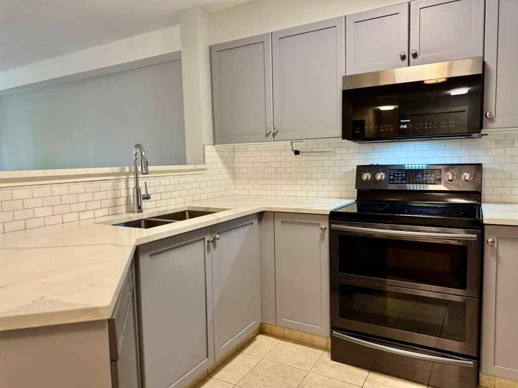 MLS&reg; # A2270708 - Unit #1212 2518 Fish Creek Boulevard SW in Evergreen Calgary, Residential Open Houses