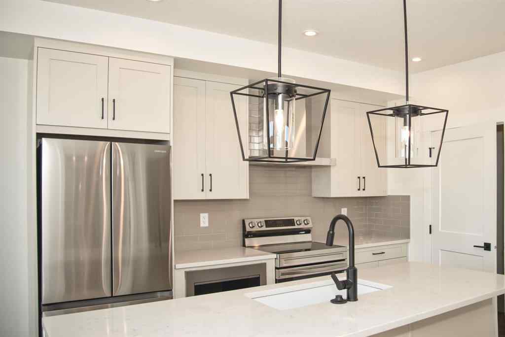 MLS&reg; # A2270709 - Unit #7409 1802 Mahogany Boulevard SE in Mahogany Calgary, Rental Open Houses