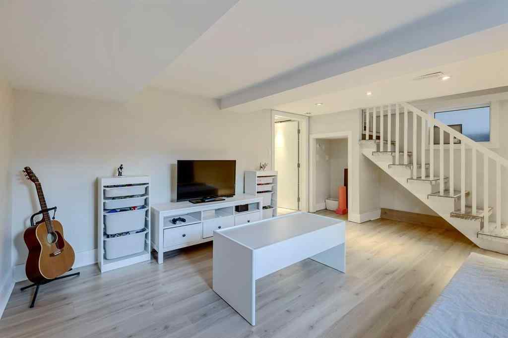 MLS® # A2270710 - 3019 4 Street SW in Rideau Park Calgary, Residential Open Houses