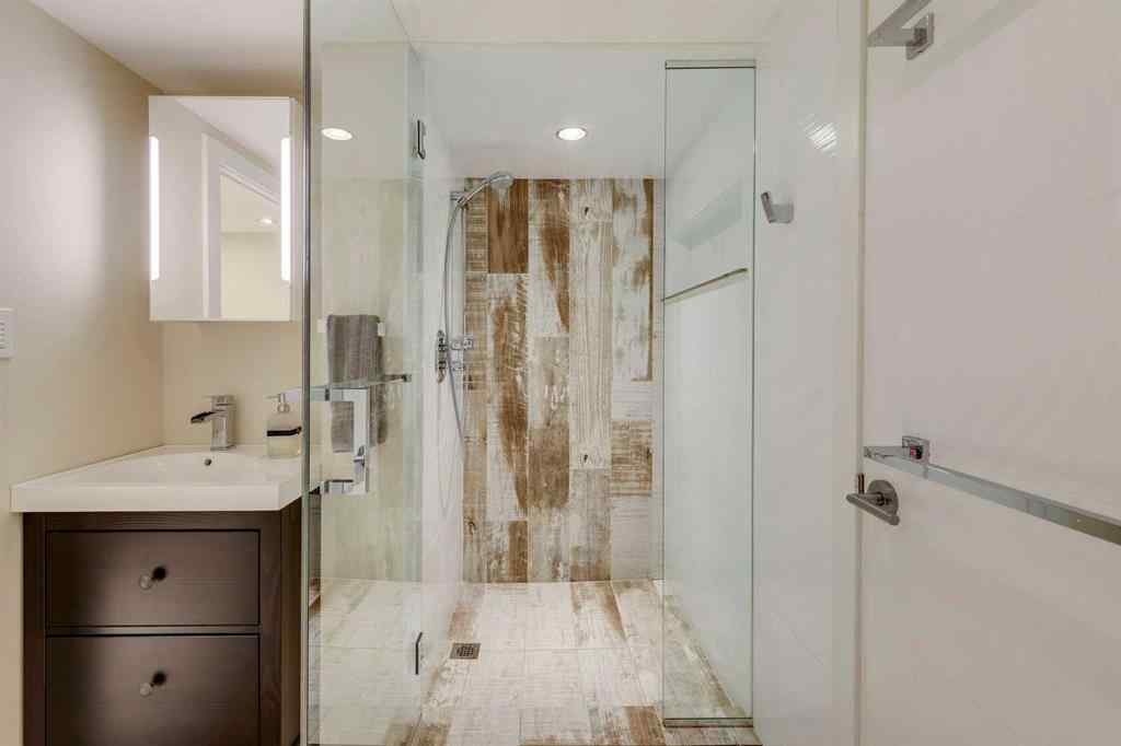 MLS® # A2270710 - 3019 4 Street SW in Rideau Park Calgary, Residential Open Houses