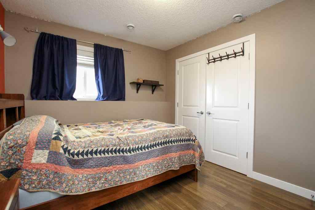 MLS&reg; # A2270715 - 5825 Panorama Drive  in Panorama Estates Blackfalds, Residential Open Houses