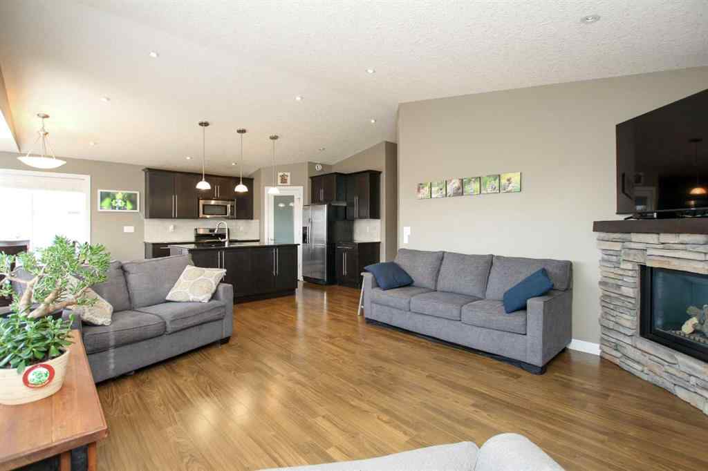 MLS&reg; # A2270715 - 5825 Panorama Drive  in Panorama Estates Blackfalds, Residential Open Houses