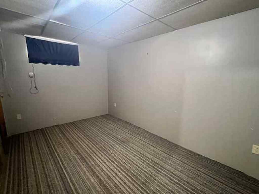 MLS&reg; # A2270717 - 4913 47 Avenue  in Forestburg Forestburg, Residential Open Houses