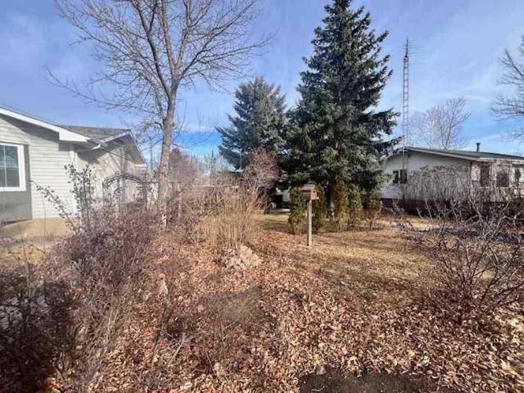 MLS&reg; # A2270717 - 4913 47 Avenue  in Forestburg Forestburg, Residential Open Houses