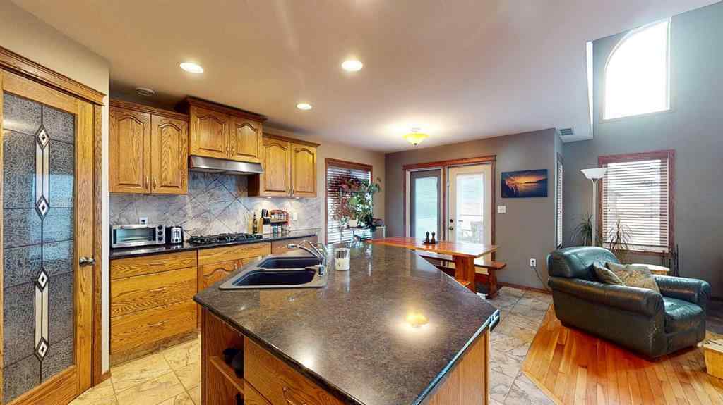 MLS&reg; # A2270718 - 443 East 9 Avenue  in NONE Dunmore, Residential Open Houses