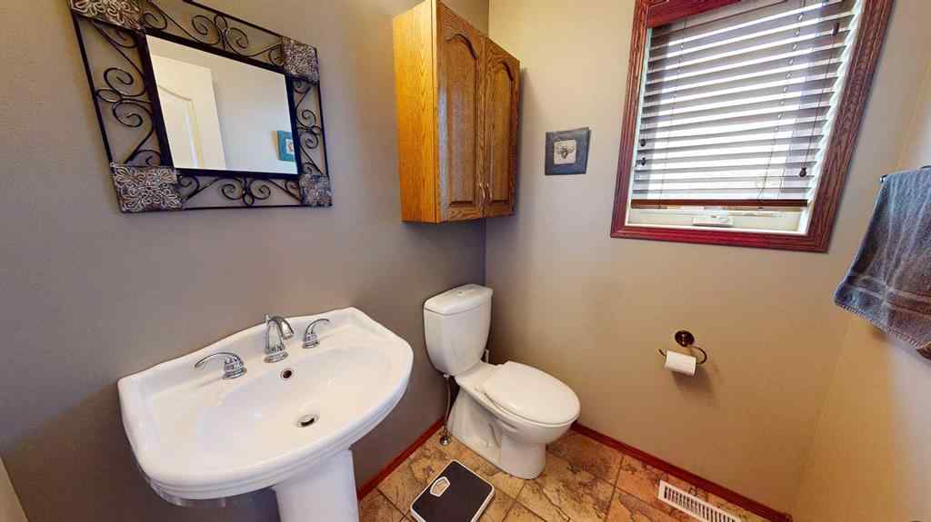 MLS&reg; # A2270718 - 443 East 9 Avenue  in NONE Dunmore, Residential Open Houses