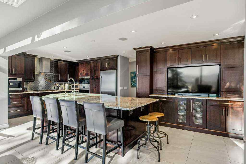 MLS® A2270722 - 276 Edenwold Drive NW in Edgemont Calgary, Residential