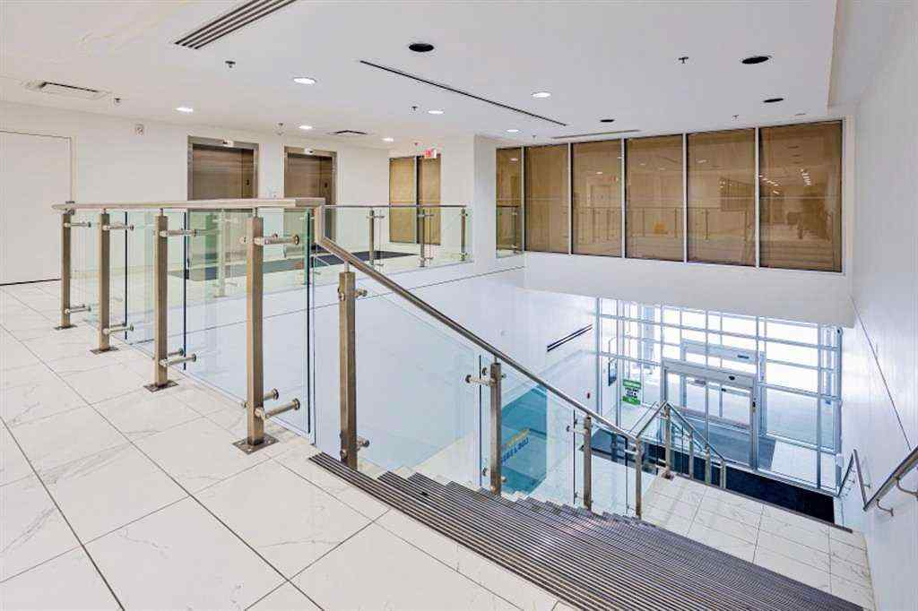 MLS&reg; # A2270723 - Unit #1020,1010,220 634 6 Avenue SW in Downtown Commercial Core Calgary, Commercial Open Houses