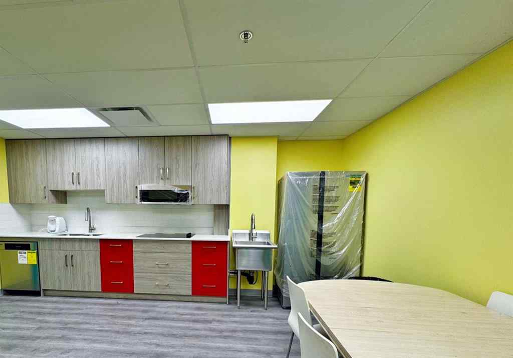 MLS&reg; # A2270723 - Unit #1020,1010,220 634 6 Avenue SW in Downtown Commercial Core Calgary, Commercial Open Houses