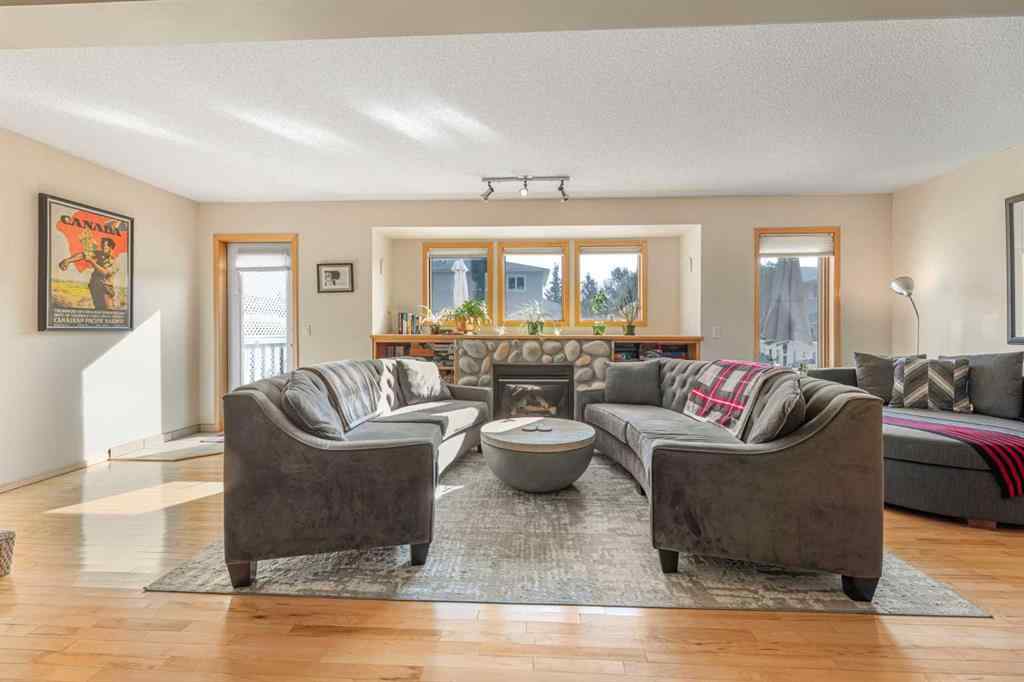 MLS® A2270724 - 651 Killarney Glen Court SW in Killarney/Glengarry Calgary, Residential