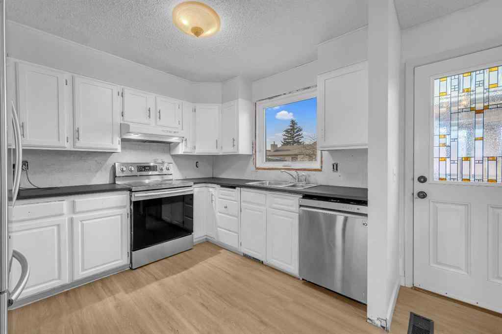 MLS® A2270725 - 172 Templehill Drive NE in Temple Calgary, Residential