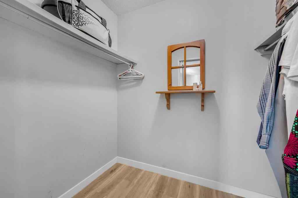 MLS® A2270725 - 172 Templehill Drive NE in Temple Calgary, Residential