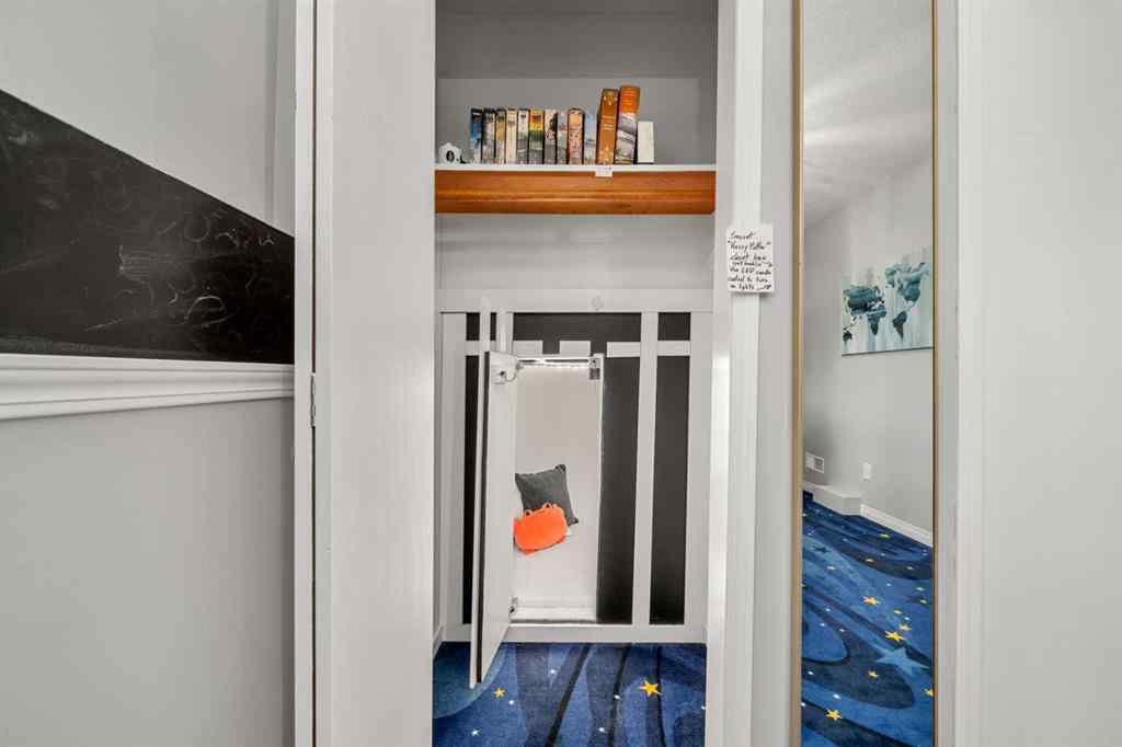 MLS&reg; # A2270743 - 3251 Bearspaw Drive NW in Brentwood Calgary, Residential Open Houses