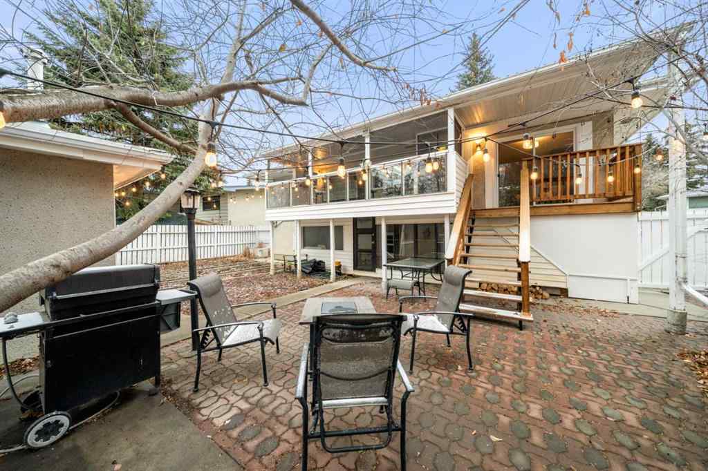 MLS&reg; # A2270743 - 3251 Bearspaw Drive NW in Brentwood Calgary, Residential Open Houses