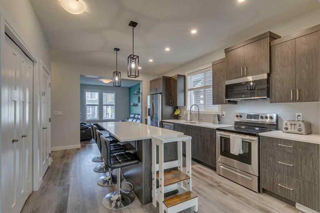 MLS&reg; # A2270746 - 429 South Point Glen SW in South Point Airdrie, Residential Open Houses