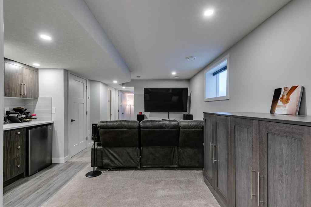 MLS&reg; # A2270746 - 429 South Point Glen SW in South Point Airdrie, Residential Open Houses