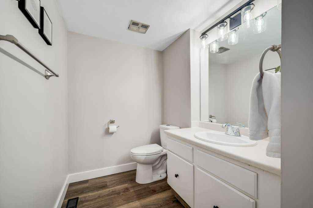 MLS® # A2270754 - Unit #24 2210 Oakmoor Drive SW in Palliser Calgary, Residential Open Houses