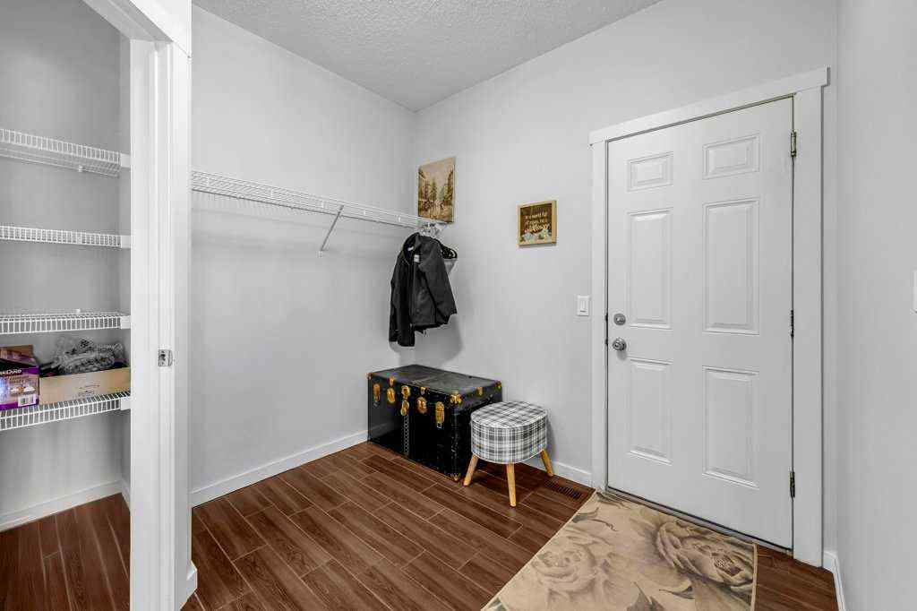 MLS® # A2270756 - 1186 Kings Heights Way SE in Kings Heights Airdrie, Residential Open Houses