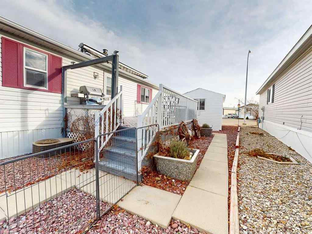 MLS&reg; # A2270758 - 1 Appaloosa Way  in NONE Fort Macleod, Mobile Open Houses