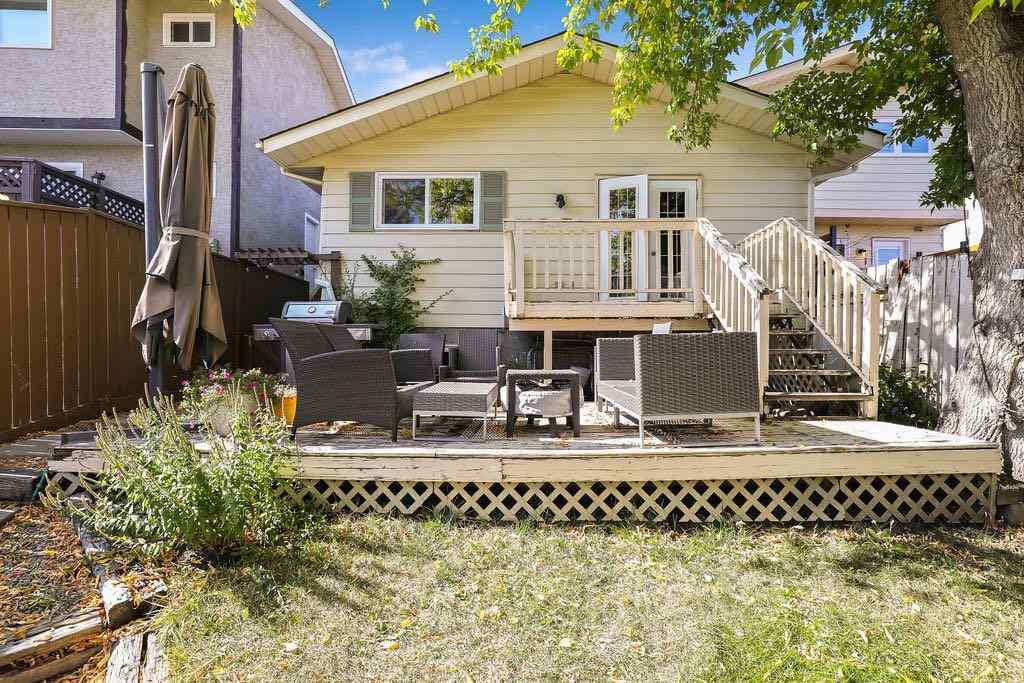 MLS&reg; # A2270772 - 588 Strathcona Drive SW in Strathcona Park Calgary, Residential Open Houses