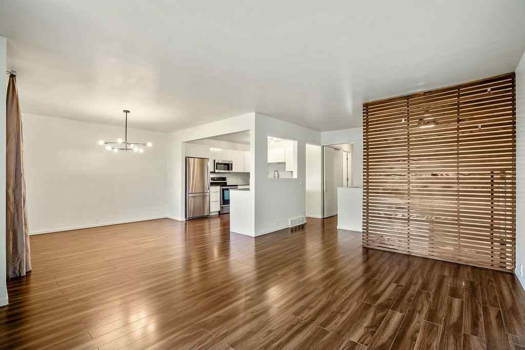 MLS&reg; # A2270772 - 588 Strathcona Drive SW in Strathcona Park Calgary, Residential Open Houses