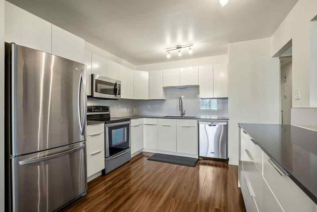 MLS&reg; # A2270772 - 588 Strathcona Drive SW in Strathcona Park Calgary, Residential Open Houses