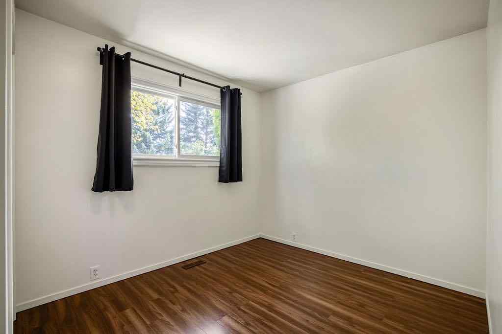 MLS&reg; # A2270772 - 588 Strathcona Drive SW in Strathcona Park Calgary, Residential Open Houses