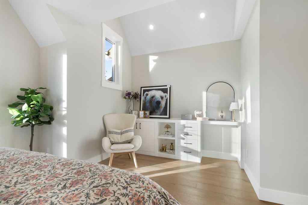 MLS&reg; # A2270777 - 2414 35 Street SW in Killarney/Glengarry Calgary, Residential Open Houses