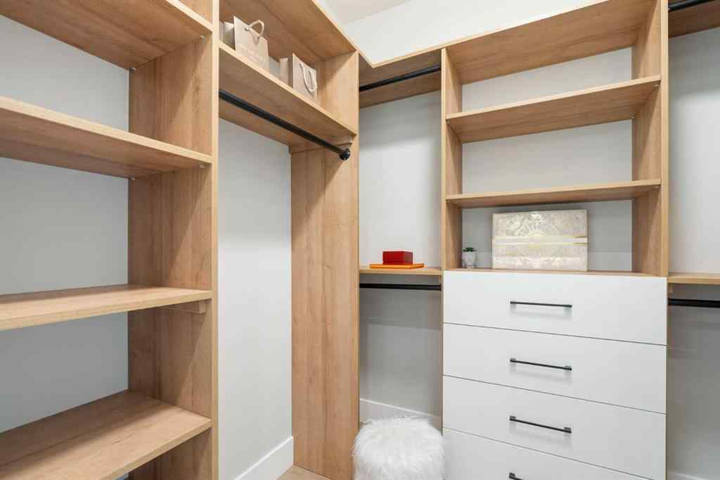 MLS&reg; # A2270777 - 2414 35 Street SW in Killarney/Glengarry Calgary, Residential Open Houses