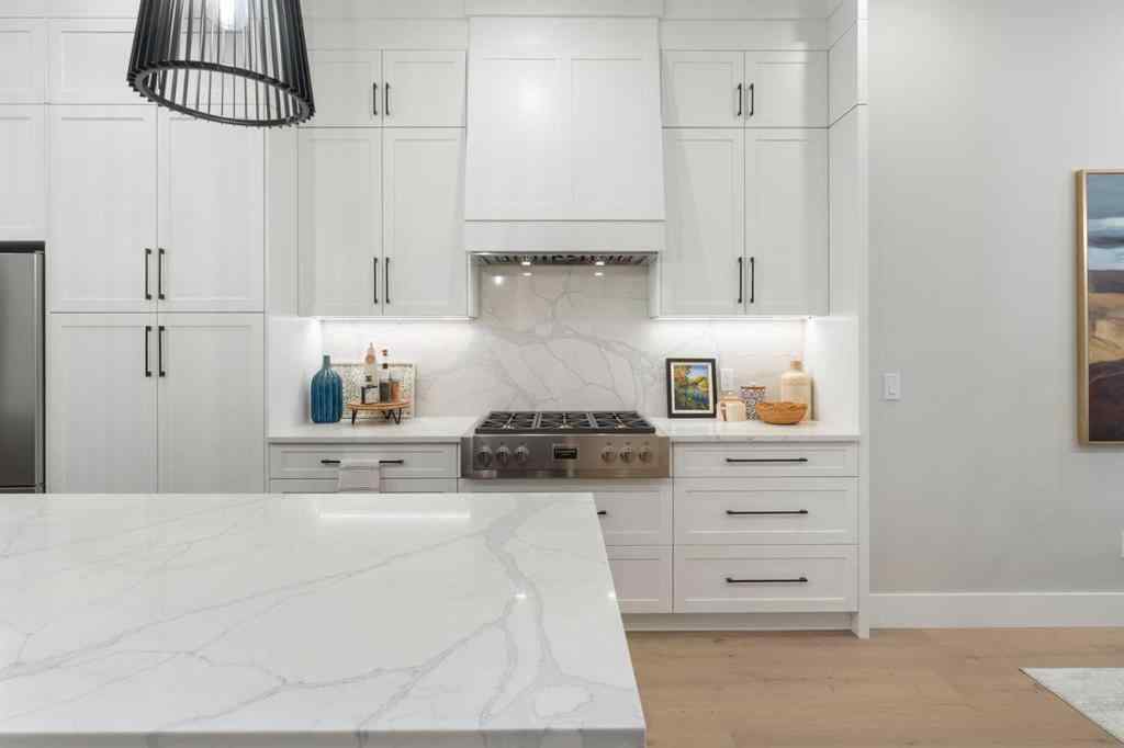 MLS&reg; # A2270777 - 2414 35 Street SW in Killarney/Glengarry Calgary, Residential Open Houses