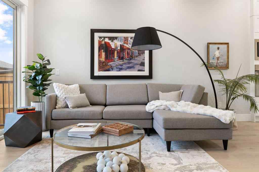 MLS&reg; # A2270777 - 2414 35 Street SW in Killarney/Glengarry Calgary, Residential Open Houses