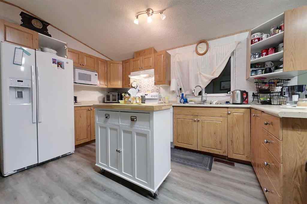 MLS&reg; # A2270782 - 1006 9 ave   in NONE Smith, Residential Open Houses