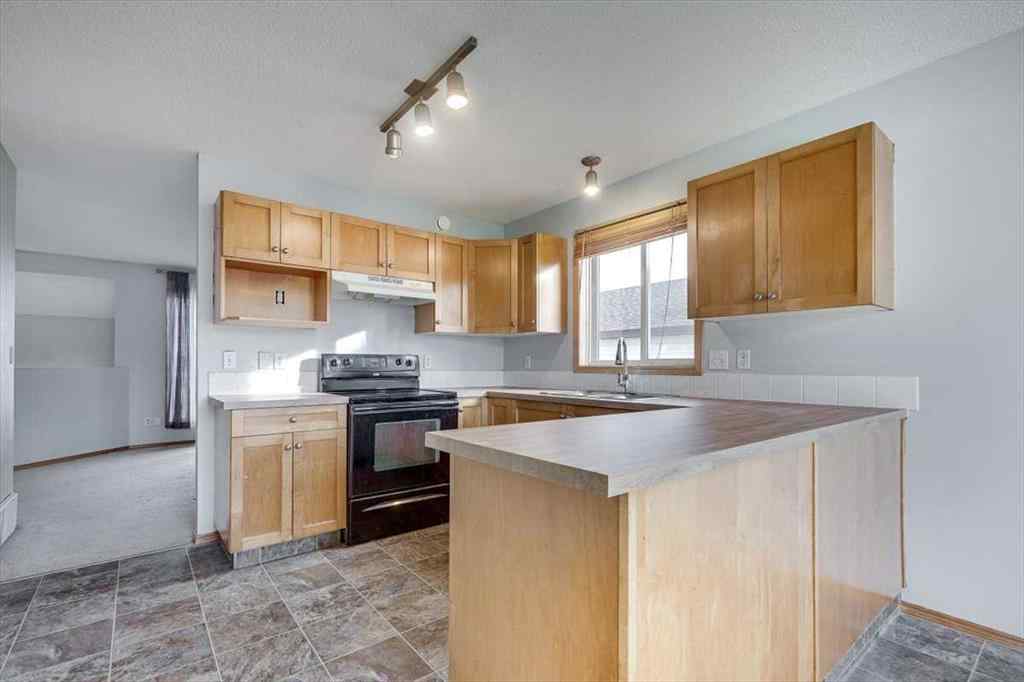 MLS&reg; # A2270783 - 4613 55 Avenue  in NONE Bentley, Residential Open Houses
