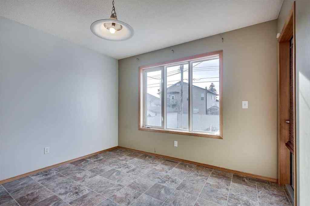 MLS&reg; # A2270783 - 4613 55 Avenue  in NONE Bentley, Residential Open Houses