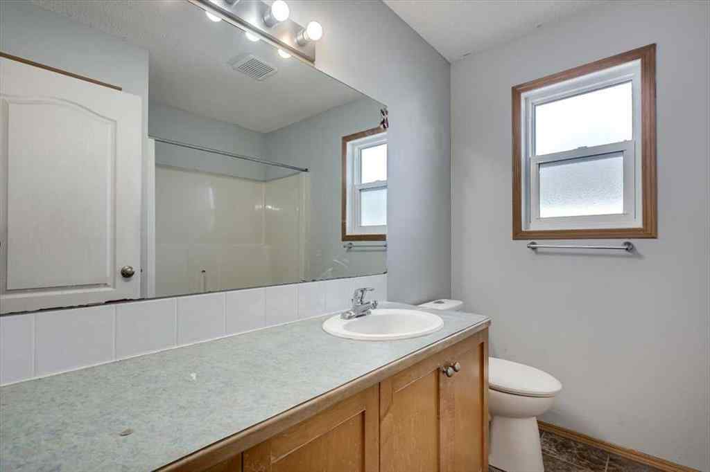 MLS&reg; # A2270783 - 4613 55 Avenue  in NONE Bentley, Residential Open Houses