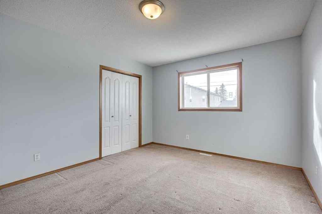 MLS&reg; # A2270783 - 4613 55 Avenue  in NONE Bentley, Residential Open Houses