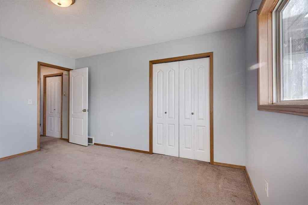 MLS&reg; # A2270783 - 4613 55 Avenue  in NONE Bentley, Residential Open Houses