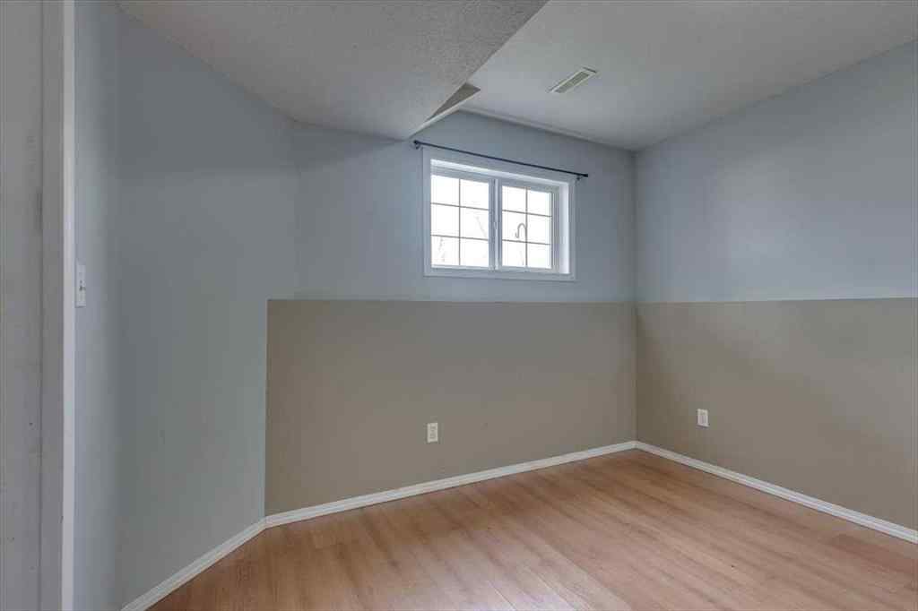 MLS&reg; # A2270783 - 4613 55 Avenue  in NONE Bentley, Residential Open Houses