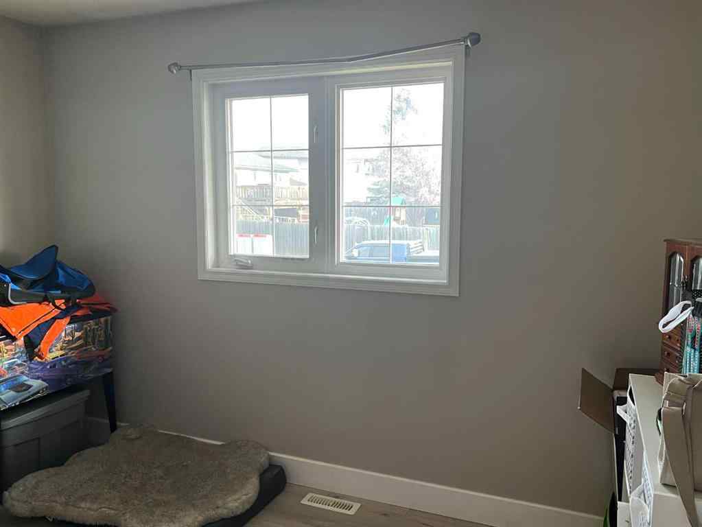 MLS&reg; # A2270784 - 237 Cochrane Crescent  in Thickwood Fort McMurray, Residential Open Houses