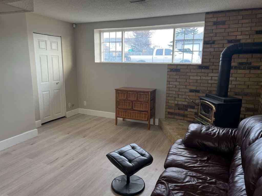 MLS&reg; # A2270784 - 237 Cochrane Crescent  in Thickwood Fort McMurray, Residential Open Houses