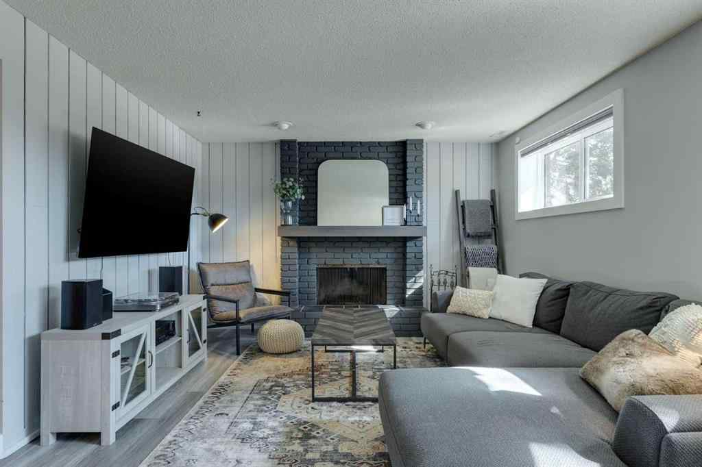 MLS® A2270790 - 6616 Silverdale Road NW in Silver Springs Calgary, Residential